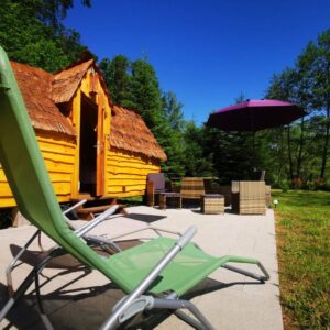 Une nuit en cabane duo avec Pack 2 (apéritifs, paniers gourmands et desserts) - Une idée cadeau originale pour un séjour gourmand en pleine nature– 186 € (Copie)
