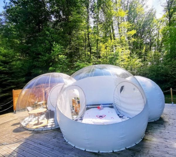 Offrez une Nuit sous les Étoiles pour 2, Un Cadeau Magique en Bulle!